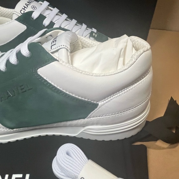 Authentic Chanel Calfskin Suede Coco Mark Logo Women’s sneakers size 40 - Picture 4 of 15